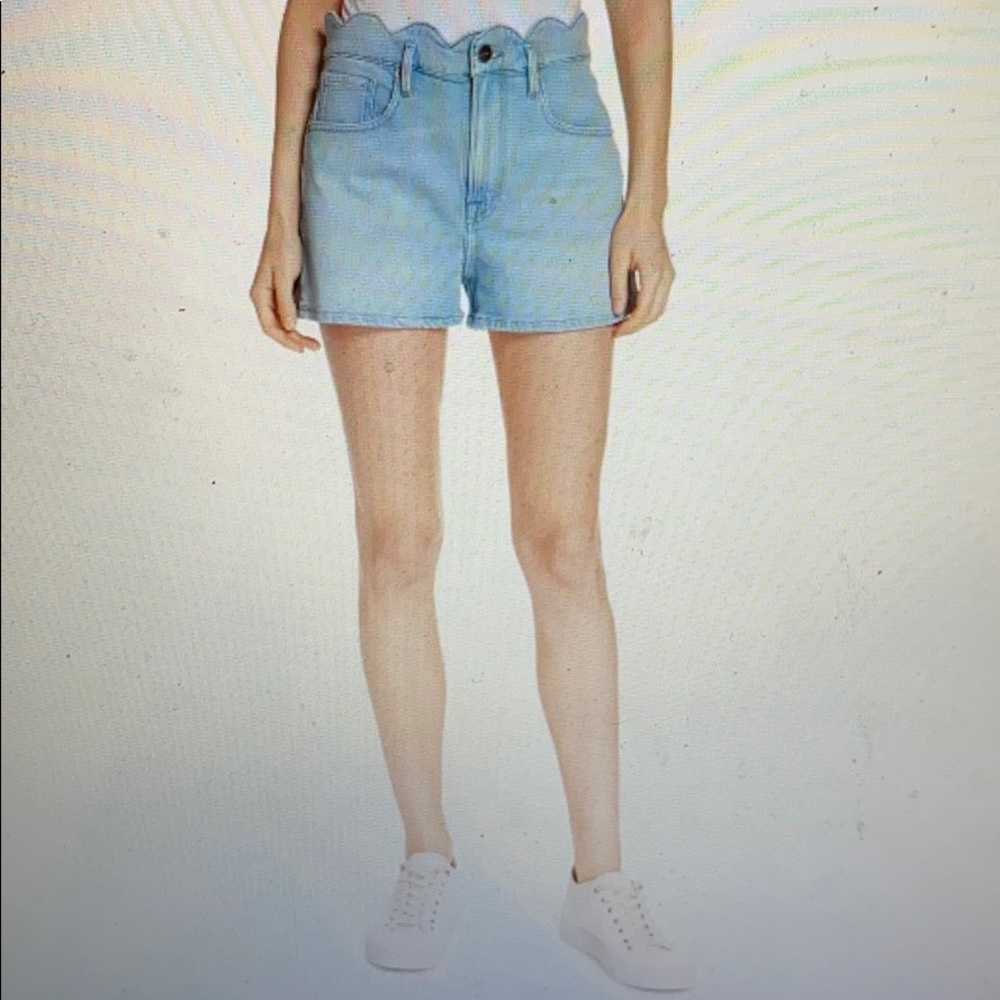 NWT Frame Scallop Waist Jean Shorts